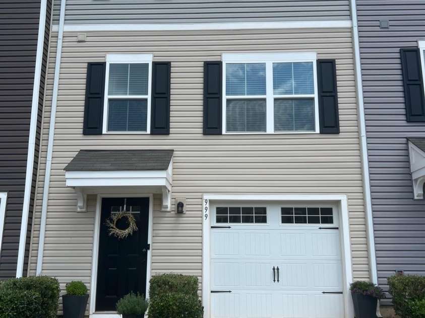 999 Rushing Lane, Fort Mill, SC 29715.  MLS# CAR4268062, YatesRealty ID 23523. 