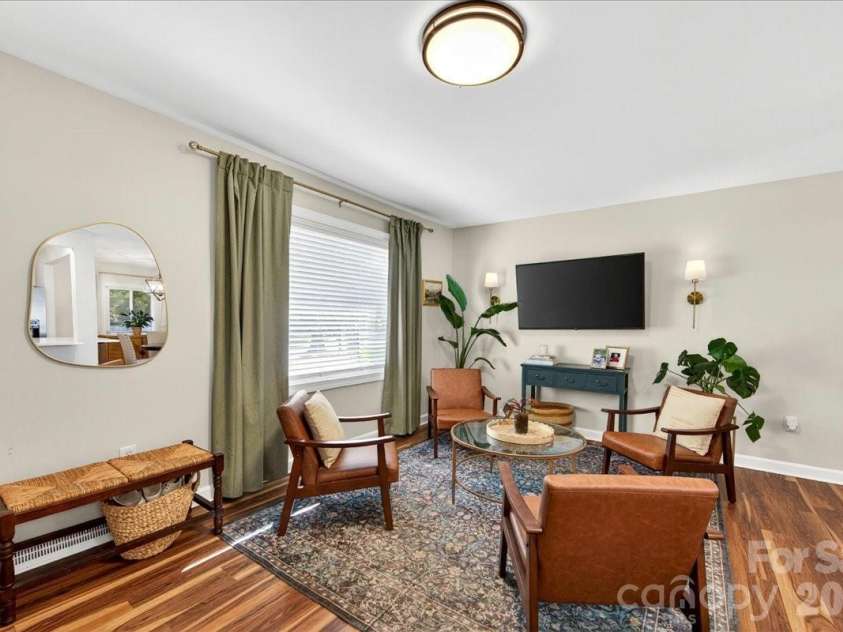 5907 Bluebonnet Road, Charlotte, NC 28212.  MLS# CAR4380900, YatesRealty ID 23524. 