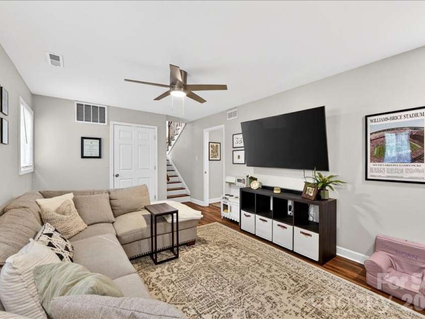 5907 Bluebonnet Road, Charlotte, NC 28212.  MLS# CAR4380900, YatesRealty ID 23524. 