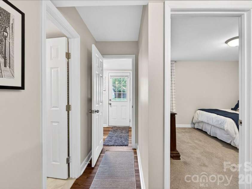5907 Bluebonnet Road, Charlotte, NC 28212.  MLS# CAR4380900, YatesRealty ID 23524. 