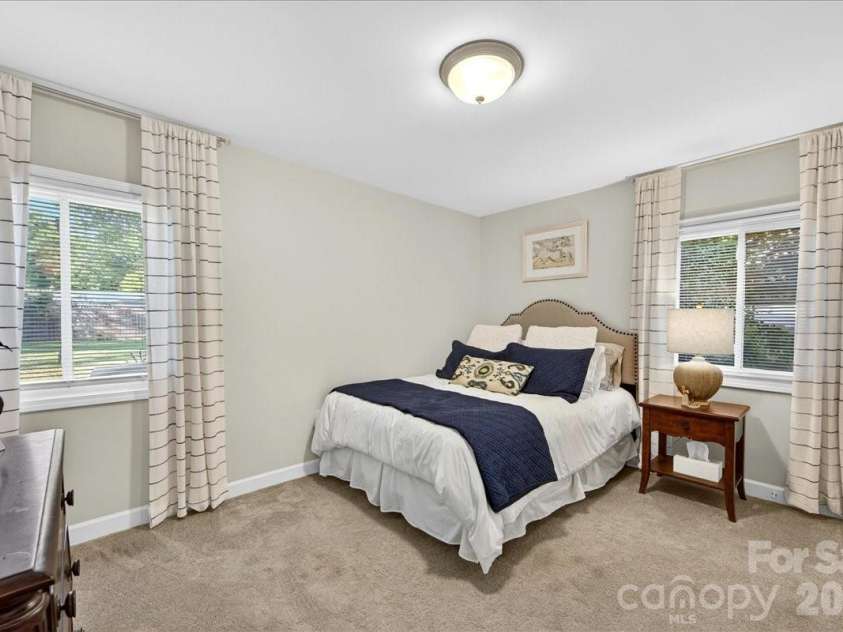 5907 Bluebonnet Road, Charlotte, NC 28212.  MLS# CAR4380900, YatesRealty ID 23524. 