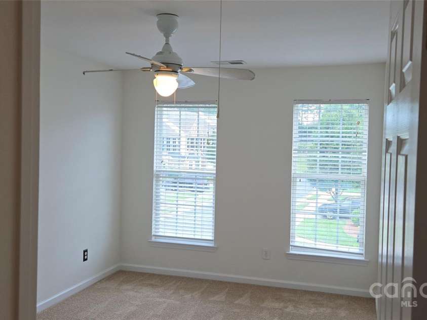 162 Autumn Falls Drive, Lake Wylie, SC 29710.  MLS# CAR4276437, YatesRealty ID 23525. 