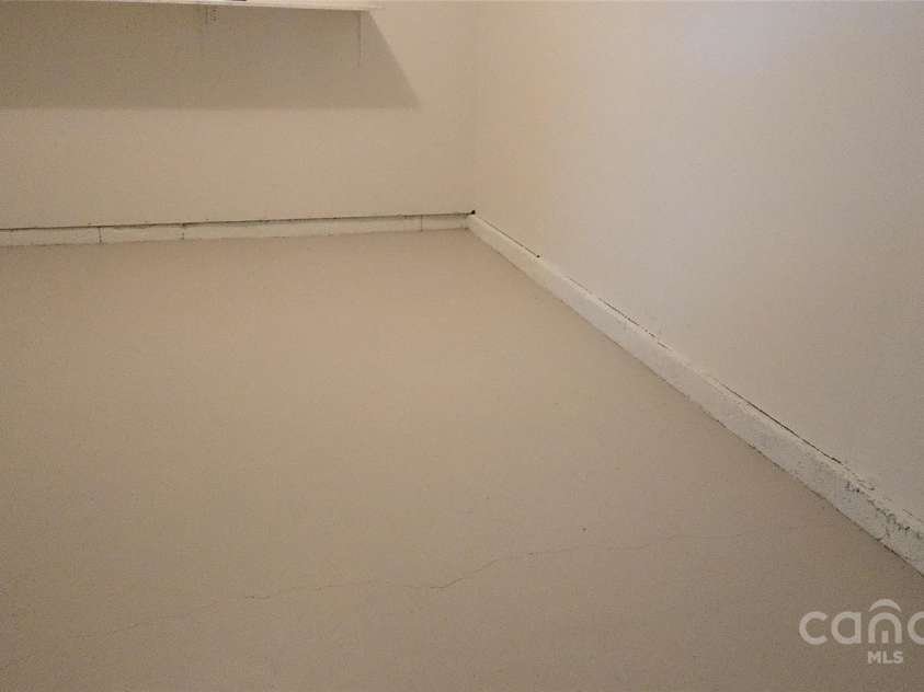 162 Autumn Falls Drive, Lake Wylie, SC 29710.  MLS# CAR4276437, YatesRealty ID 23525. 