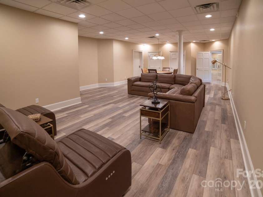 2770 Lakeview Drive, Lenoir, NC 28645.  MLS# CAR4274272, YatesRealty ID 2353. Basement Family Room