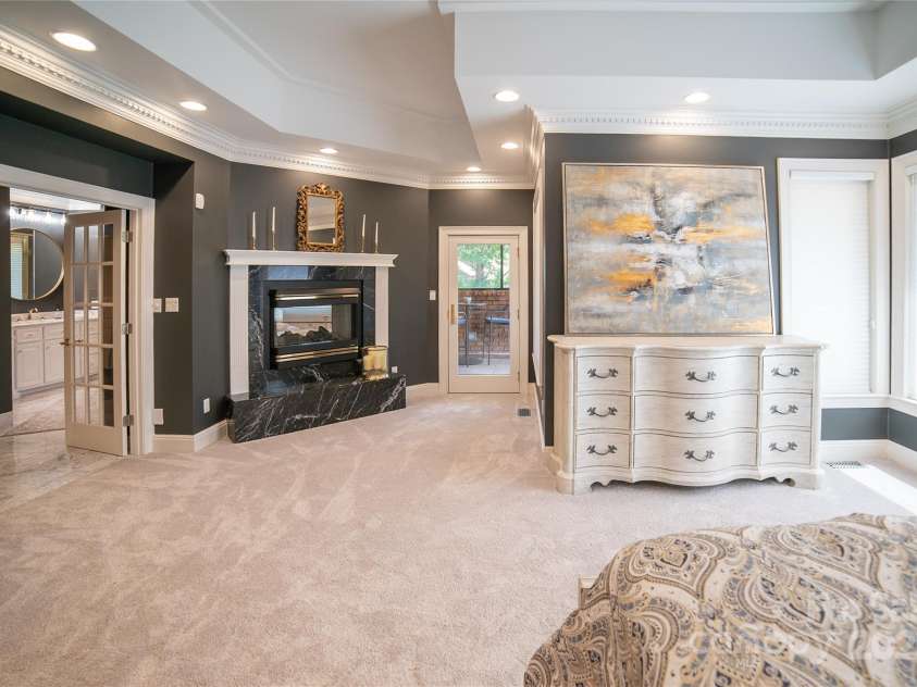 2770 Lakeview Drive, Lenoir, NC 28645.  MLS# CAR4274272, YatesRealty ID 2353. Primary Suite main level