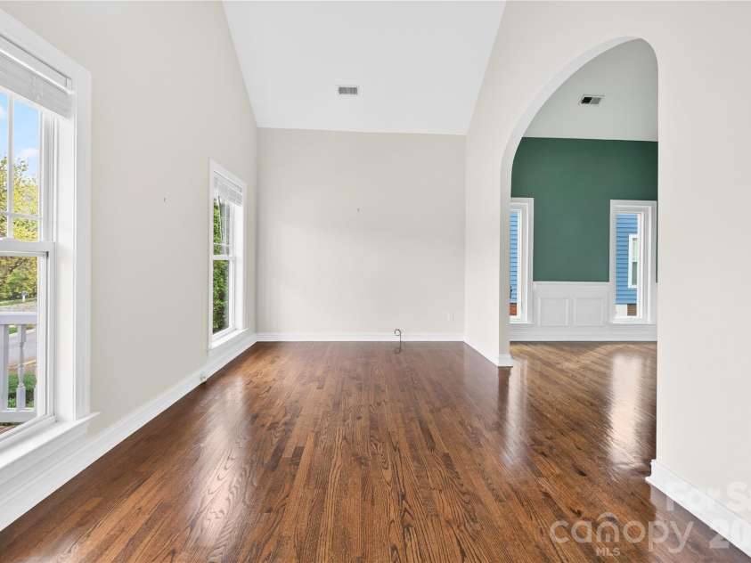 20314 Colony Point Lane, Cornelius, NC 28031.  MLS# CAR4307478, YatesRealty ID 23530. Front Room/Office Space