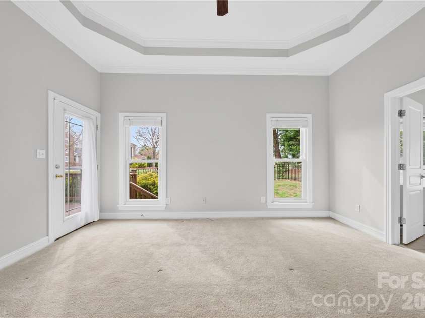 20314 Colony Point Lane, Cornelius, NC 28031.  MLS# CAR4307478, YatesRealty ID 23530. Primary BR w/deck Access