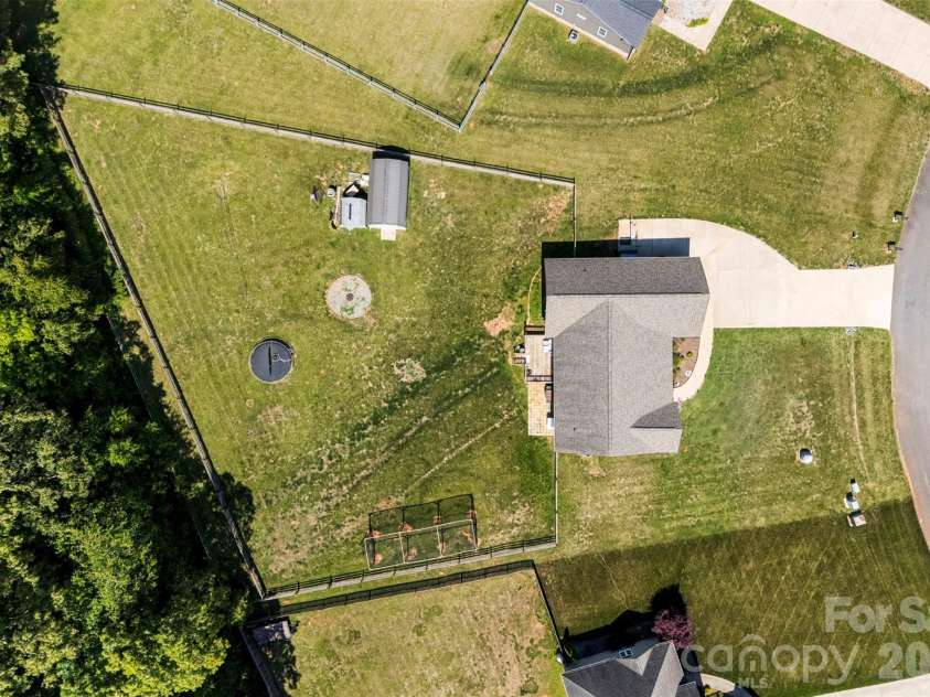 2357 Mintew Circle, Lincolnton, NC 28092.  MLS# CAR4383513, YatesRealty ID 23531. 