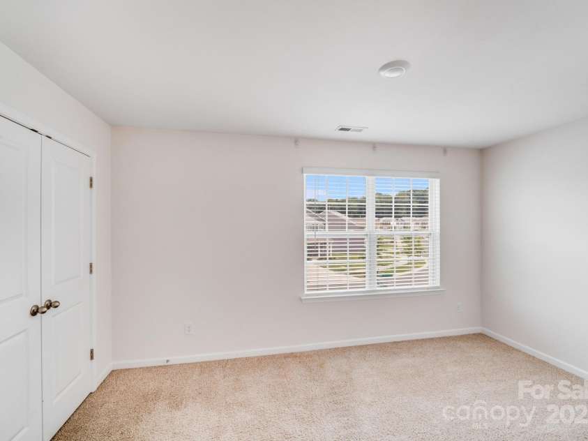 7205 Finnigan Road, Charlotte, NC 28215.  MLS# CAR4257319, YatesRealty ID 23532. Bedroom 3