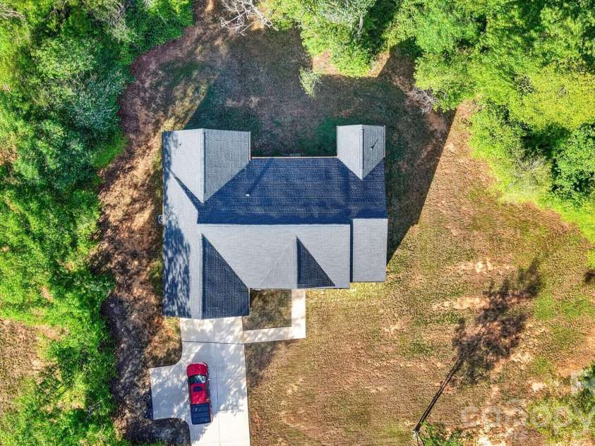 1182 Cape Hickory Road, Hickory, NC 28601.  MLS# CAR4378932, YatesRealty ID 23533. 