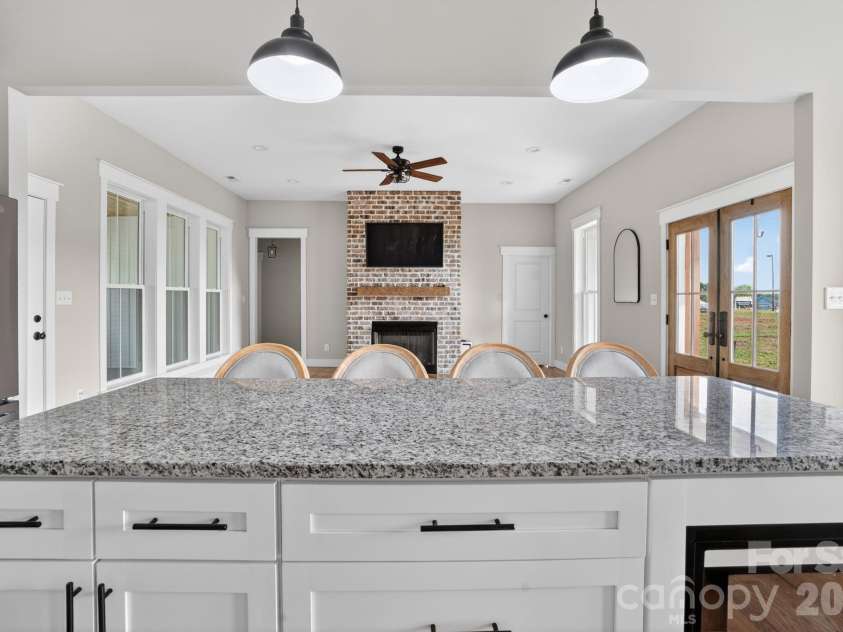 1182 Cape Hickory Road, Hickory, NC 28601.  MLS# CAR4378932, YatesRealty ID 23533. 