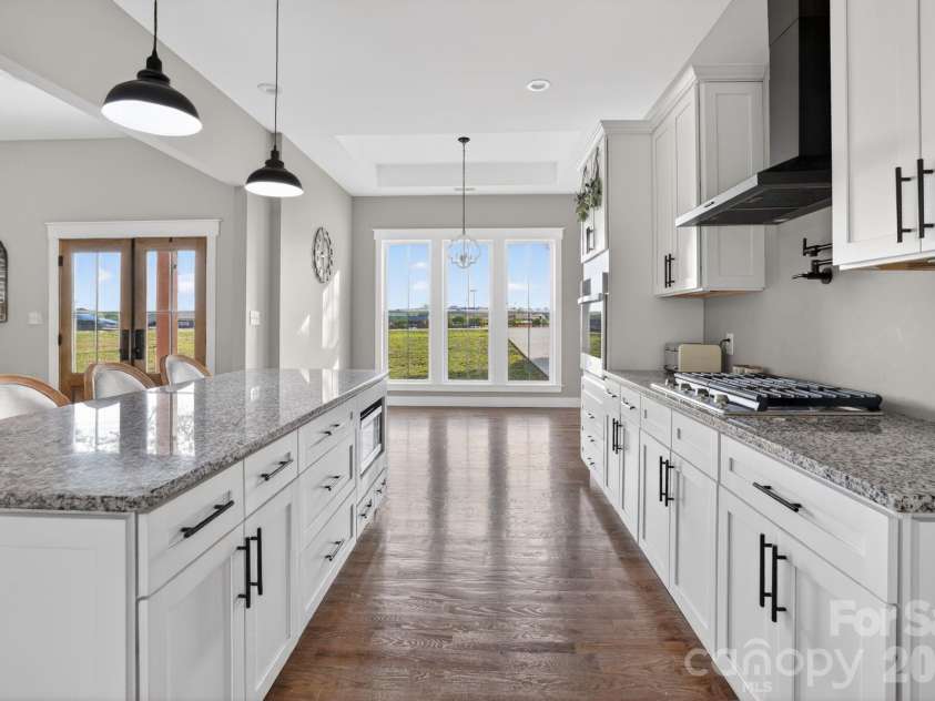 1182 Cape Hickory Road, Hickory, NC 28601.  MLS# CAR4378932, YatesRealty ID 23533. 