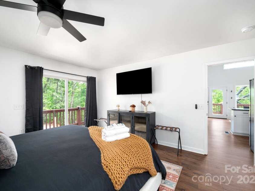 25 Licklog Ridge Road, Fairview, NC 28730.  MLS# CAR4256398, YatesRealty ID 23533. Ceiling Fans in all Bedrooms