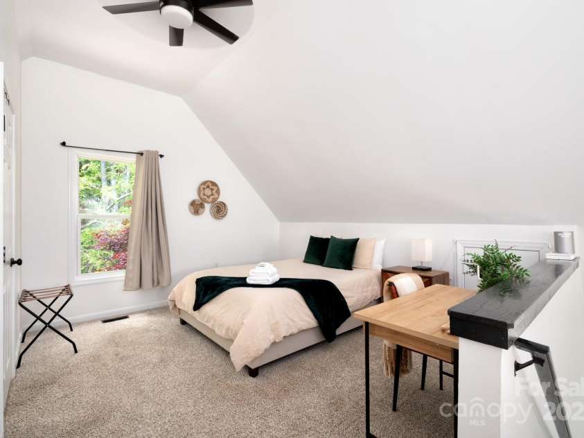 25 Licklog Ridge Road, Fairview, NC 28730.  MLS# CAR4256398, YatesRealty ID 23533. Guest Bedroom in loft area