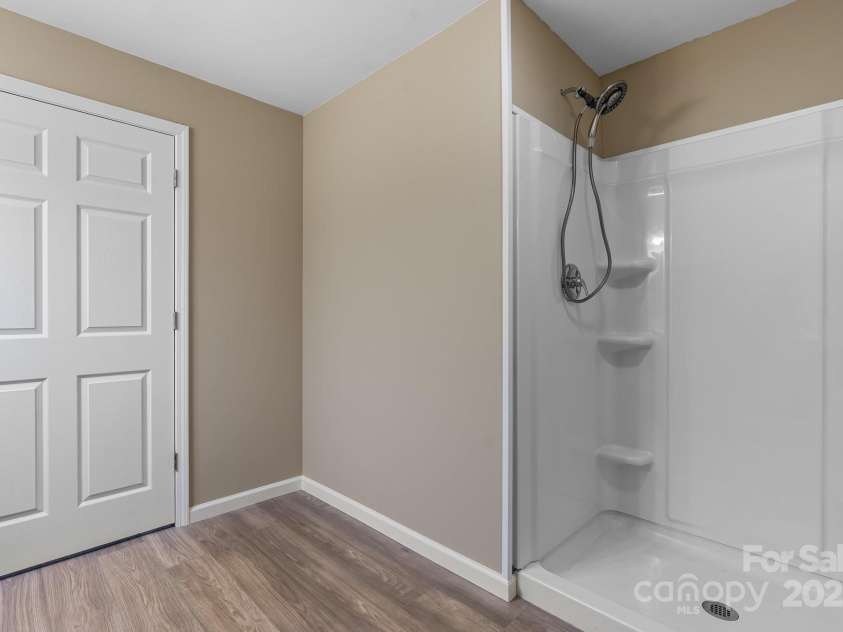 5487 Back Shore Drive, Granite Falls, NC 28630.  MLS# CAR4263403, YatesRealty ID 23534. 