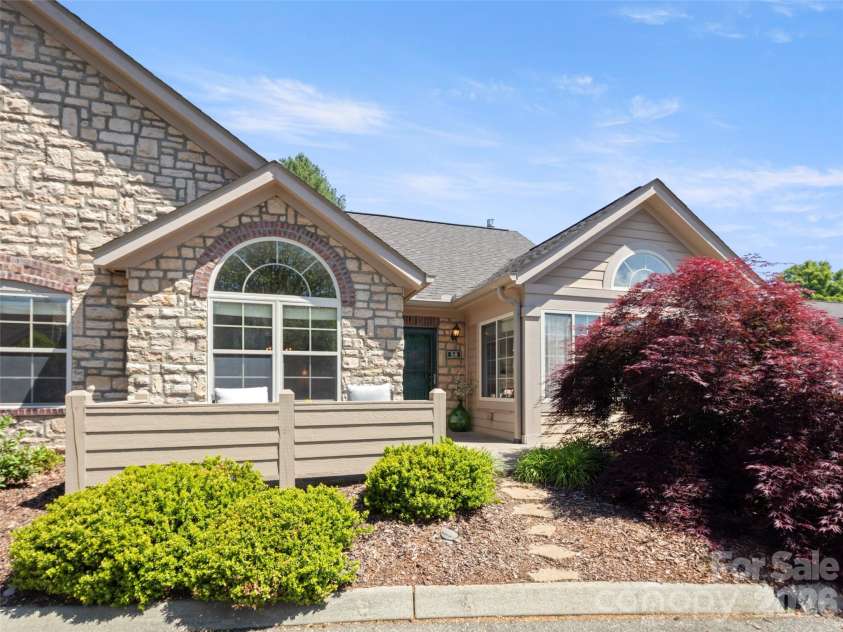 58 Mountain Meadow Circle, Weaverville, NC 28787.  MLS# CAR4380834, YatesRealty ID 23534. 