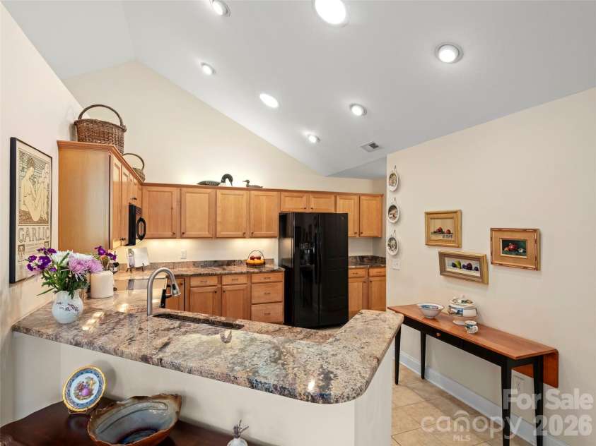 58 Mountain Meadow Circle, Weaverville, NC 28787.  MLS# CAR4380834, YatesRealty ID 23534. 