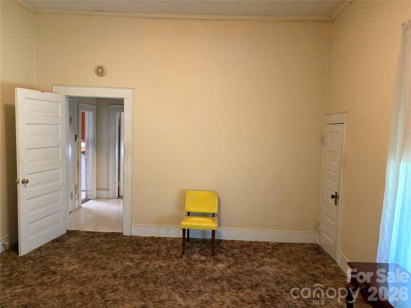 114 Hampton Street, Chester, SC 29706.  MLS# CAR4370018, YatesRealty ID 23537. 