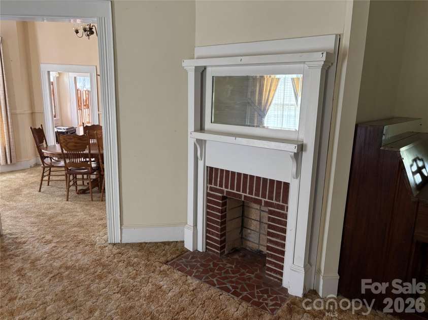 114 Hampton Street, Chester, SC 29706.  MLS# CAR4433726, YatesRealty ID 23537. 