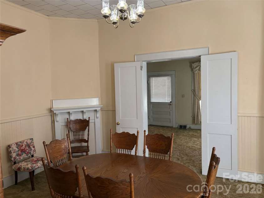 114 Hampton Street, Chester, SC 29706.  MLS# CAR4433726, YatesRealty ID 23537. 