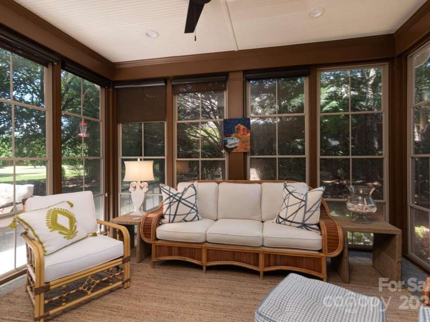 18534 Carnegie Overlook Boulevard, Davidson, NC 28036.  MLS# CAR4273991, YatesRealty ID 23538. 