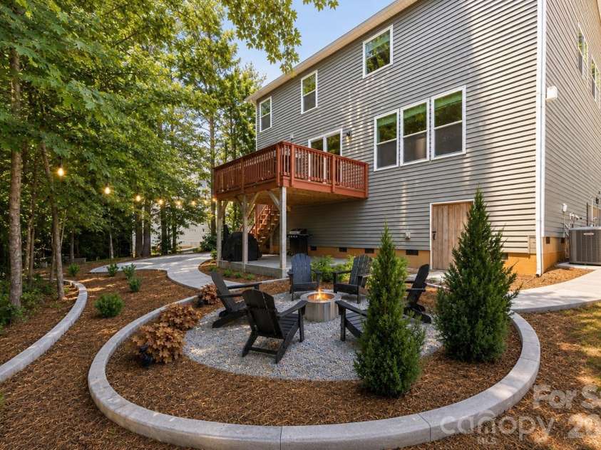 617 Ardent Trail, Belmont, NC 28012.  MLS# CAR4377178, YatesRealty ID 23538. 