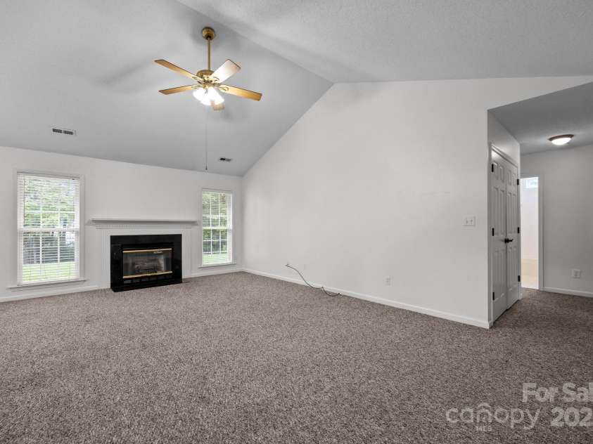385 Glensprings Drive, Fletcher, NC 28732.  MLS# CAR4273021, YatesRealty ID 23539. 