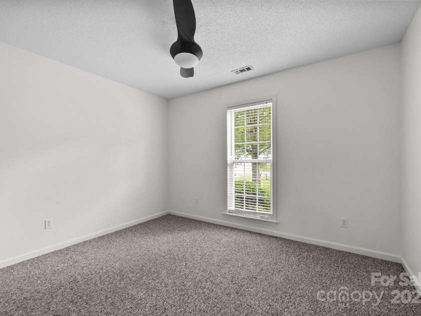 385 Glensprings Drive, Fletcher, NC 28732.  MLS# CAR4273021, YatesRealty ID 23539. 