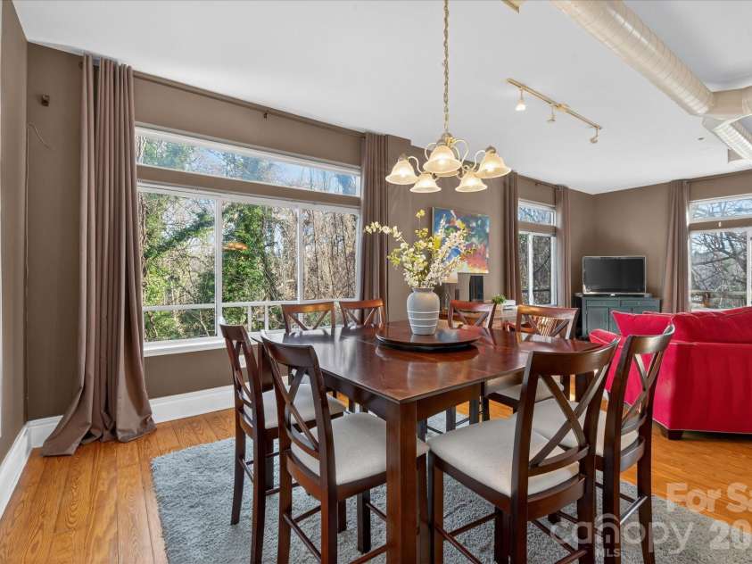 404 Laurel Avenue, Charlotte, NC 28204.  MLS# CAR4333095, YatesRealty ID 2354. 