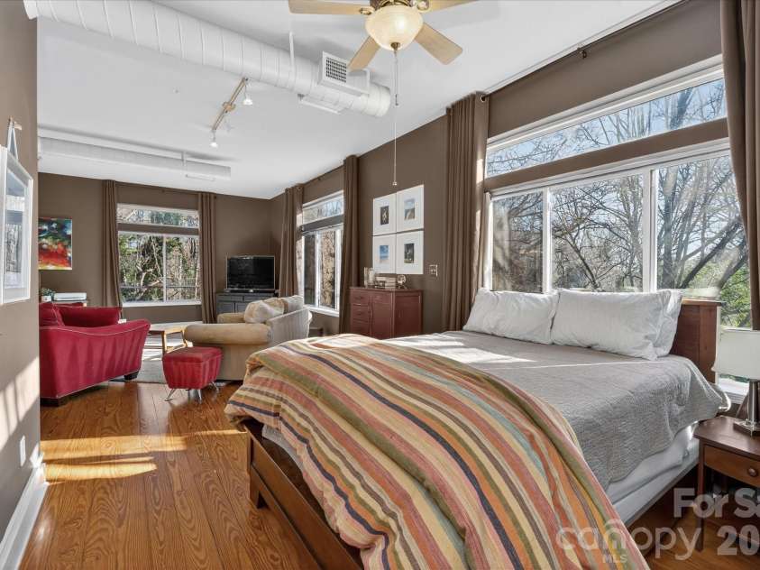 404 Laurel Avenue, Charlotte, NC 28204.  MLS# CAR4333095, YatesRealty ID 2354. 