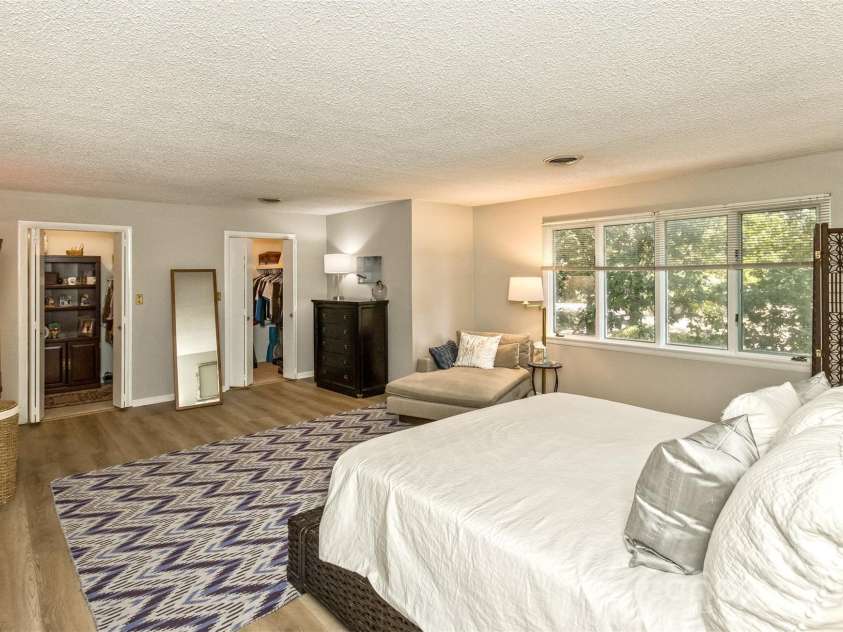 503 Crowfields Lane, Asheville, NC 28803.  MLS# CAR4269108, YatesRealty ID 23540. 