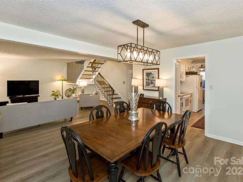 503 Crowfields Lane, Asheville, NC 28803.  MLS# CAR4269108, YatesRealty ID 23540. Open for living and entertaining