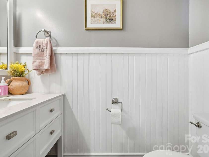 6217 Eagle Claw Court, Mint Hill, NC 28227.  MLS# CAR4382735, YatesRealty ID 23540. 1/2 Bathroom on Main
