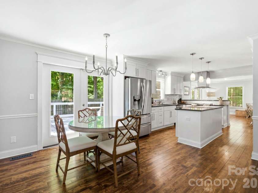 6217 Eagle Claw Court, Mint Hill, NC 28227.  MLS# CAR4382735, YatesRealty ID 23540. Opens up to Large Porch