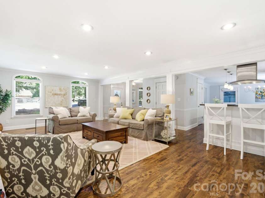 6217 Eagle Claw Court, Mint Hill, NC 28227.  MLS# CAR4382735, YatesRealty ID 23540. Perfect Space to Entertain