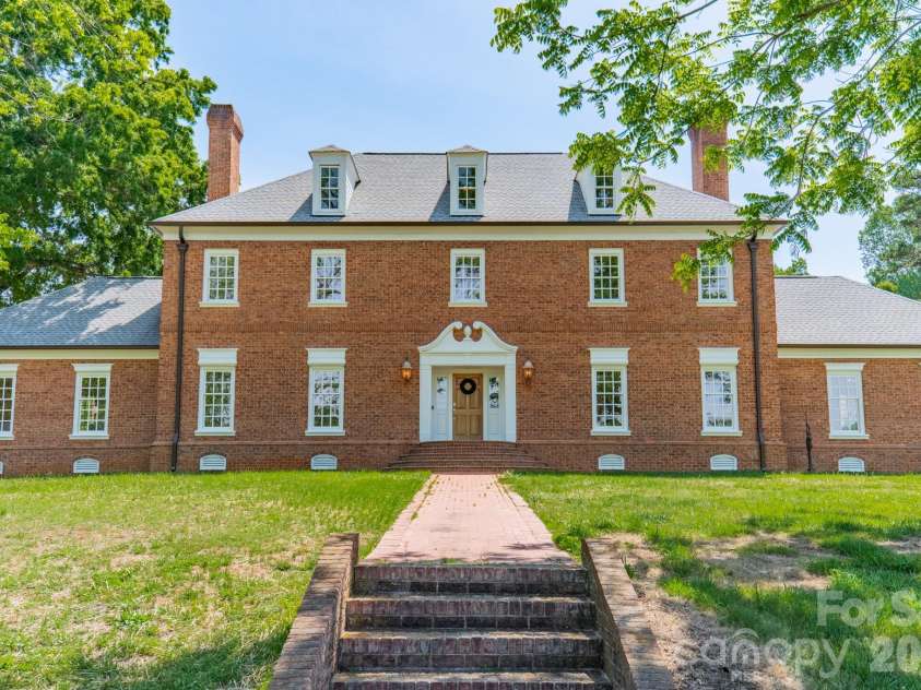 4030 Oak Hollow Lane, Harrisburg, NC 28075.  MLS# CAR4379031, YatesRealty ID 23541. 