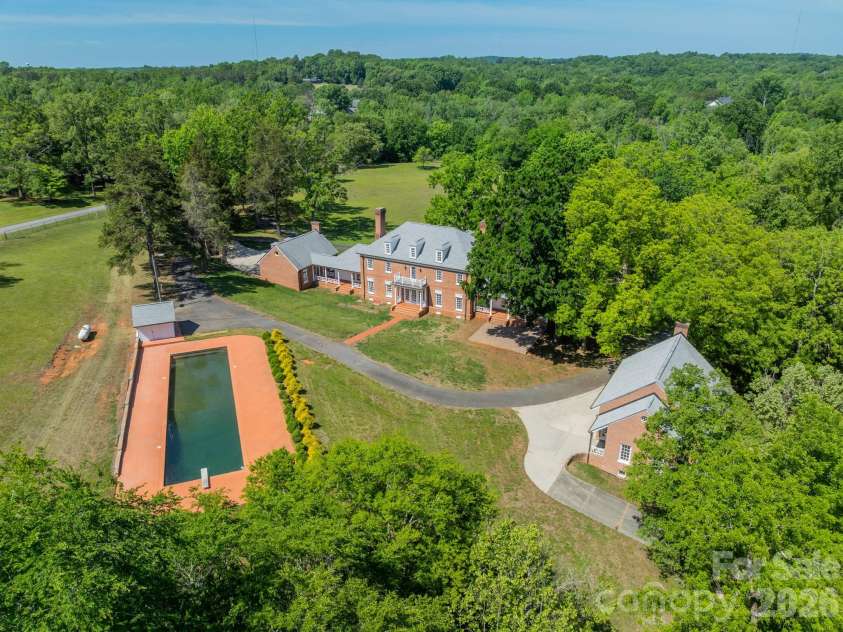 4030 Oak Hollow Lane, Harrisburg, NC 28075.  MLS# CAR4379031, YatesRealty ID 23541. 