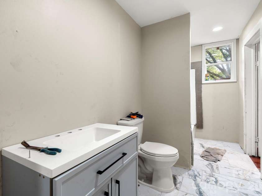 224 Bush Street, Gastonia, NC 28056.  MLS# CAR4377911, YatesRealty ID 23542. Bathroom