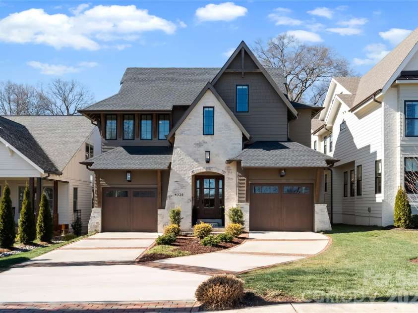 4328 Walker Road, Charlotte, NC 28211.  MLS# CAR4342591, YatesRealty ID 23543. Welcome Home!