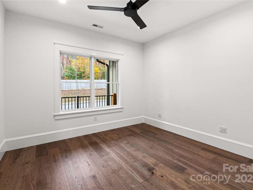 127 Creekside Valley Lane, Arden, NC 28704.  MLS# CAR4317956, YatesRealty ID 23544. Guest Bedroom