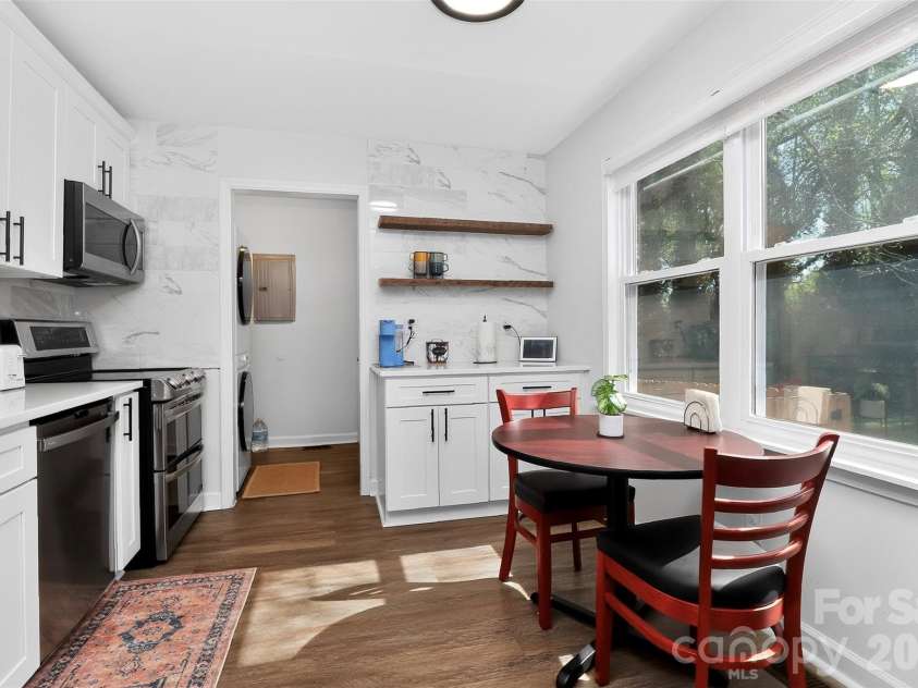 232 Avery Street, Fort Mill, SC 29715.  MLS# CAR4363194, YatesRealty ID 23545. 