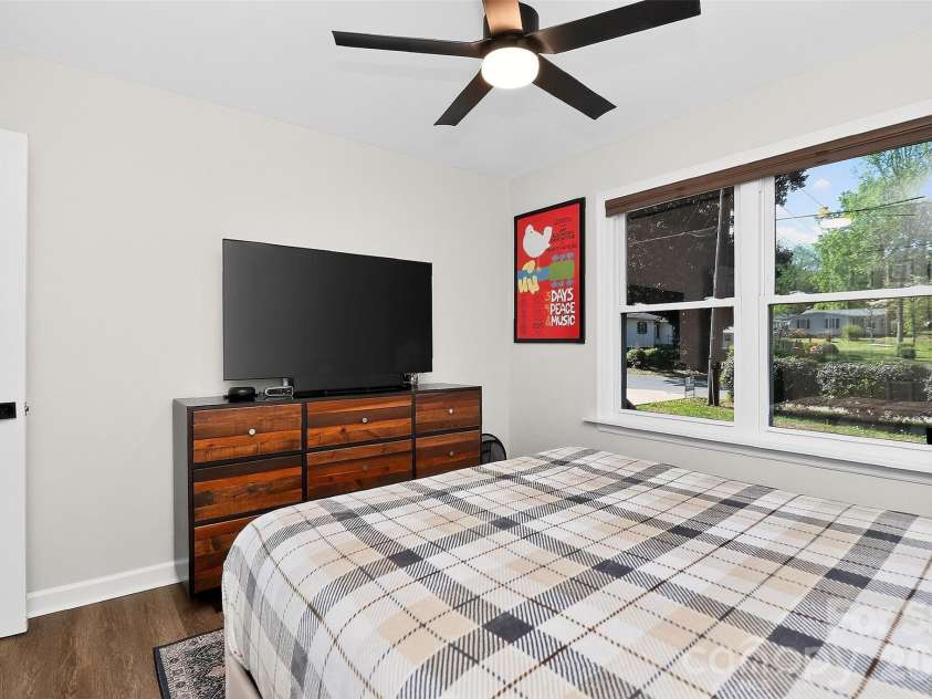 232 Avery Street, Fort Mill, SC 29715.  MLS# CAR4363194, YatesRealty ID 23545. 