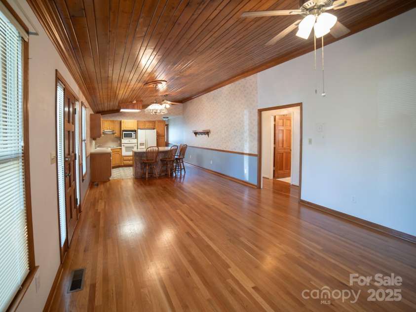 3837 Berry Road, Hildebran, NC 28637.  MLS# CAR4276806, YatesRealty ID 23548. 