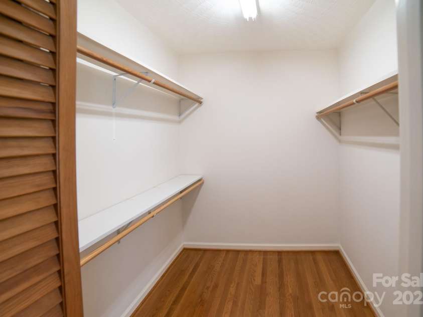 3837 Berry Road, Hildebran, NC 28637.  MLS# CAR4276806, YatesRealty ID 23548. 