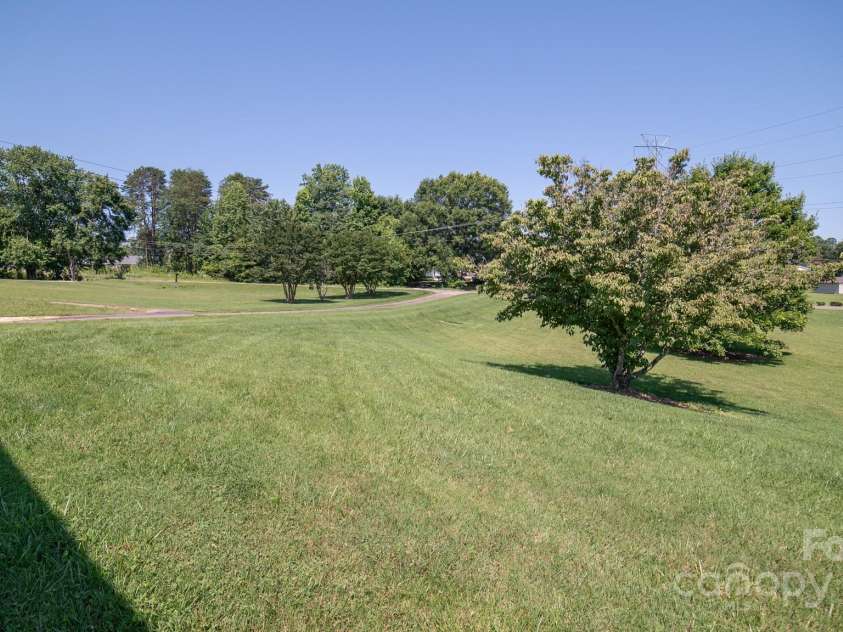 3837 Berry Road, Hildebran, NC 28637.  MLS# CAR4276806, YatesRealty ID 23548. 