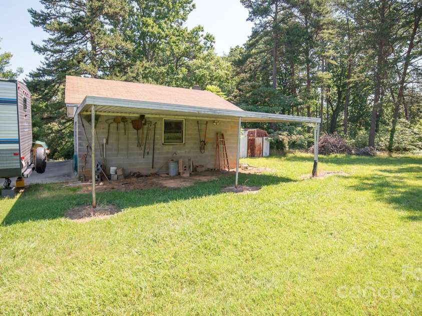 3837 Berry Road, Hildebran, NC 28637.  MLS# CAR4276806, YatesRealty ID 23548. 