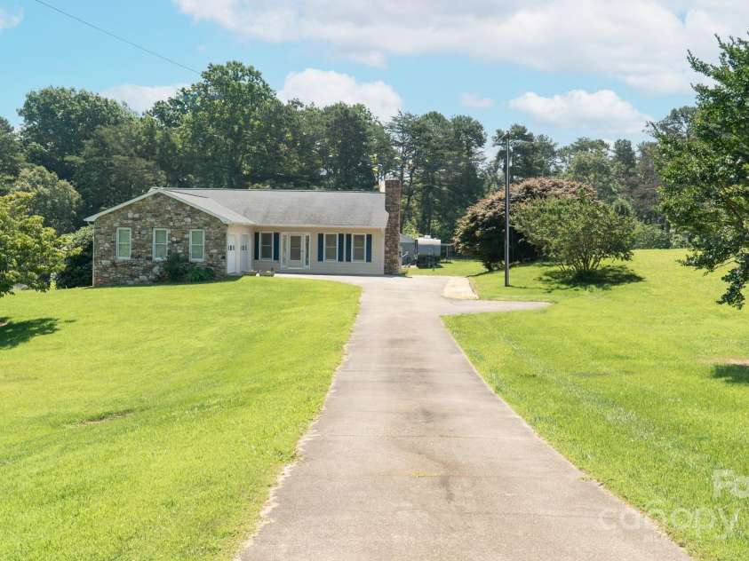 3837 Berry Road, Hildebran, NC 28637.  MLS# CAR4276806, YatesRealty ID 23548. 