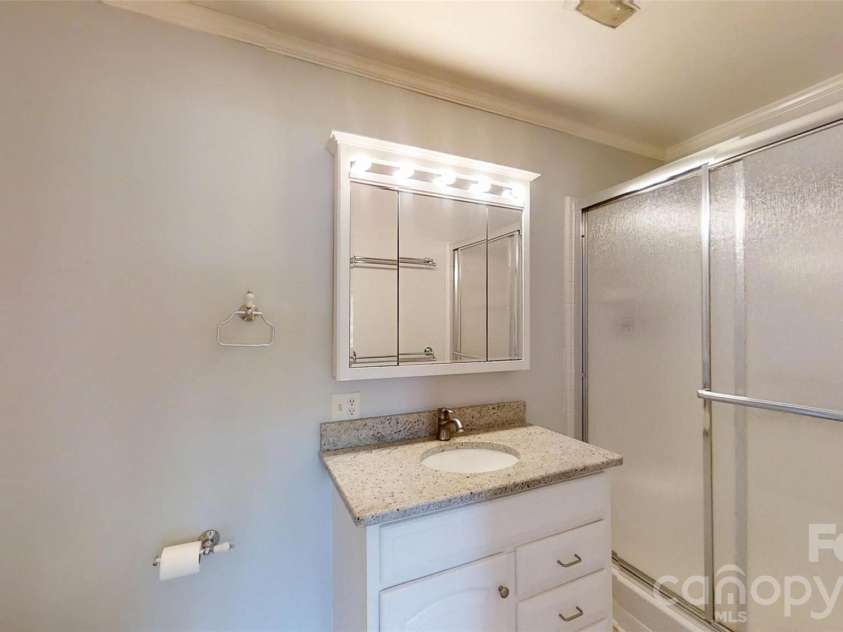 7962 Westcape Drive, Denver, NC 28037.  MLS# CAR4370392, YatesRealty ID 23548. 