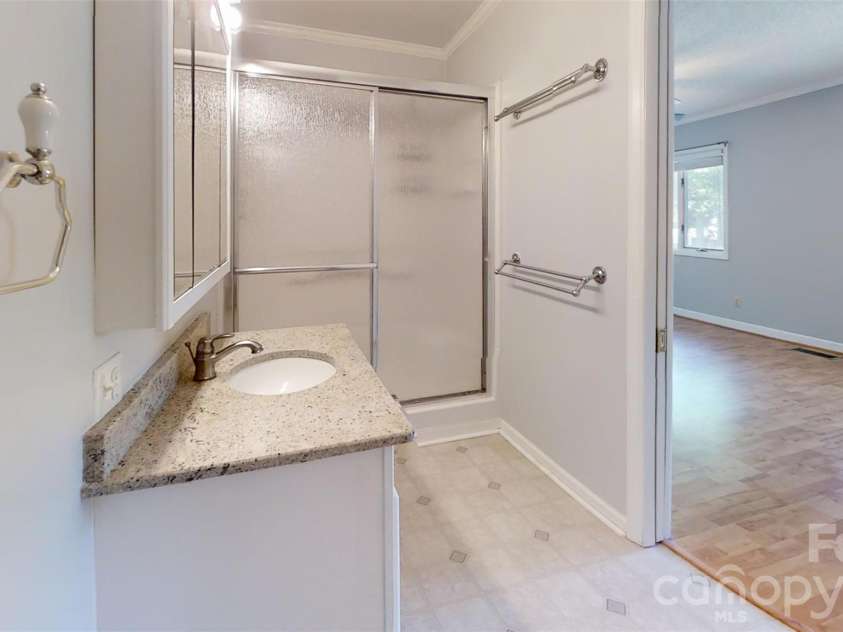 7962 Westcape Drive, Denver, NC 28037.  MLS# CAR4370392, YatesRealty ID 23548. 