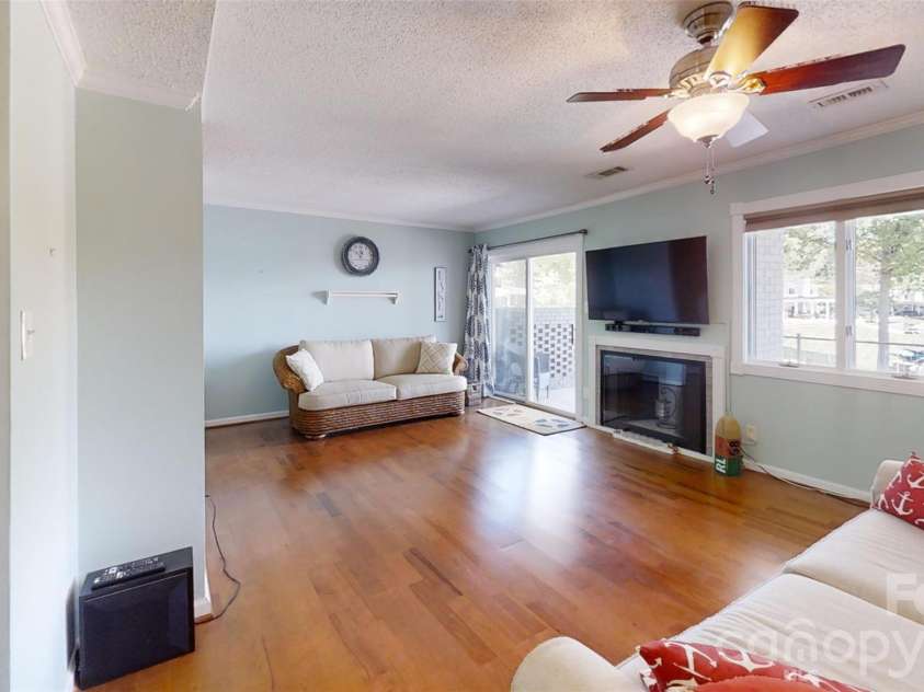 7962 Westcape Drive, Denver, NC 28037.  MLS# CAR4370392, YatesRealty ID 23548. 